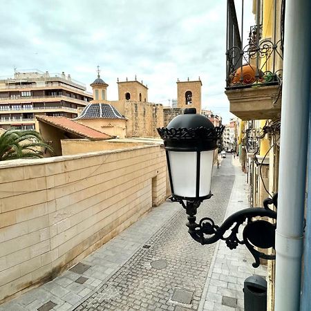 Loft De Piedra En Centro Historico - Casco Antiguo Appartement Alicante Buitenkant foto
